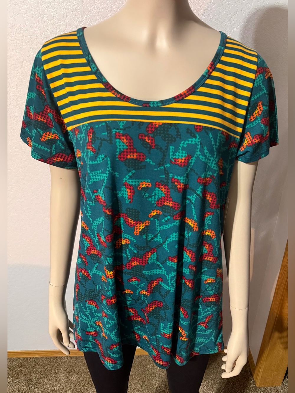 CLOSET CLEAR OUT ALL LULAROE MAKE AN OFFER BUNDLE NWT Medium Spicy Fun Stretchy!